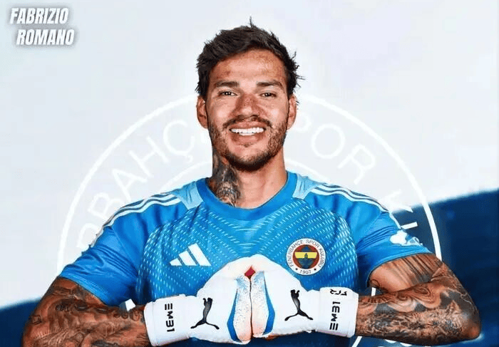 Kaiyuan开元-包含转会期突围战来临，曼城围绕意大利杯更衣室发声，气氛紧张，医务组通报恢复的词条